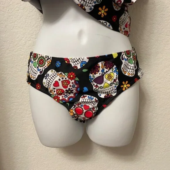 SUGAR SKULL Black Skulls & Flowers DAY OF DEAD Full Coverage TANKINI Swimsuit S - Picture 6 of 11